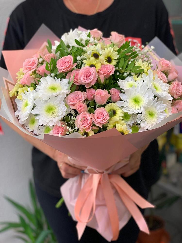 Букет цветов из: Розы и Хризантемы в Балтаси