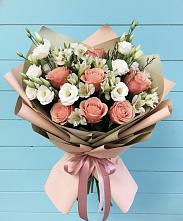 Букет цветов из:  Розы, Альстромерии и Лизиантусы в Балтаси