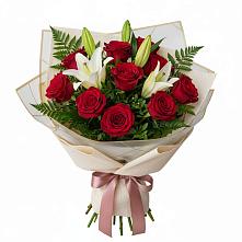 Букет цветов из:  Лилии и Розы #REPLACE_PRED# Балтаси