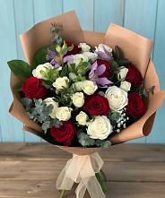 Букет цветов из:  Розы и Альстромерии в Балтаси