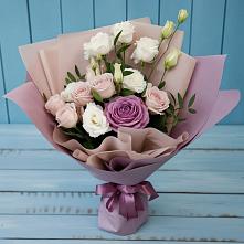 Букет цветов из:  Розы и Лизиантусы в Балтаси