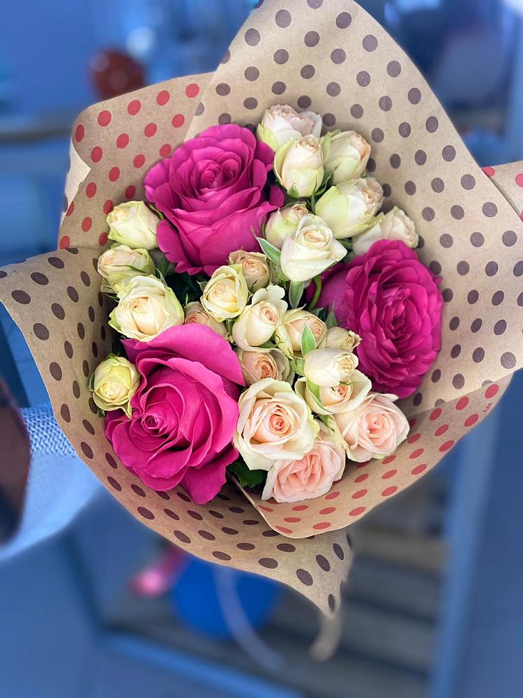 Букет цветов из: Розы в Балтаси