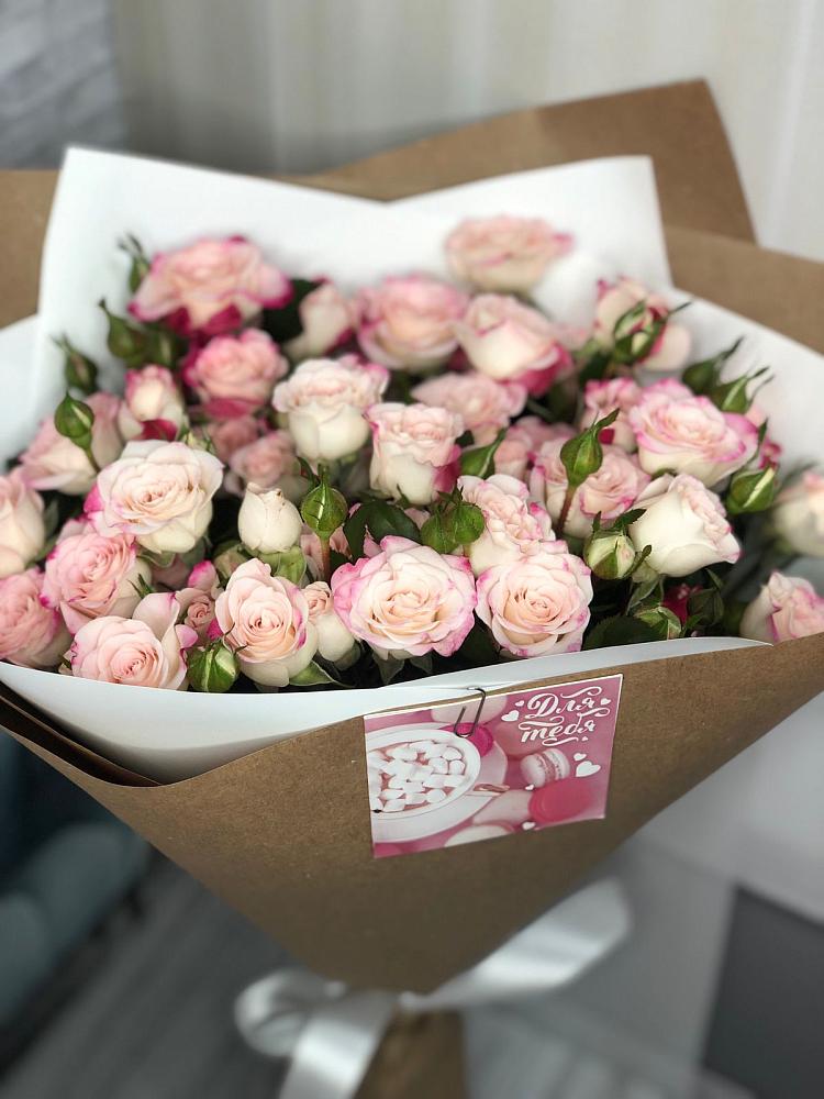 Букет цветов из: Розы в Балтаси