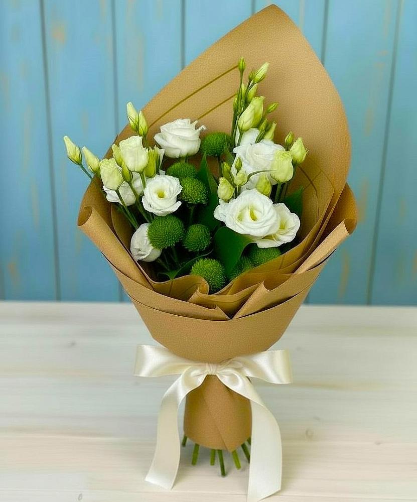 Букет цветов из: Хризантемы и Лизиантусы в Балтаси