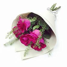 Букет цветов из:  Розы в Балтаси
