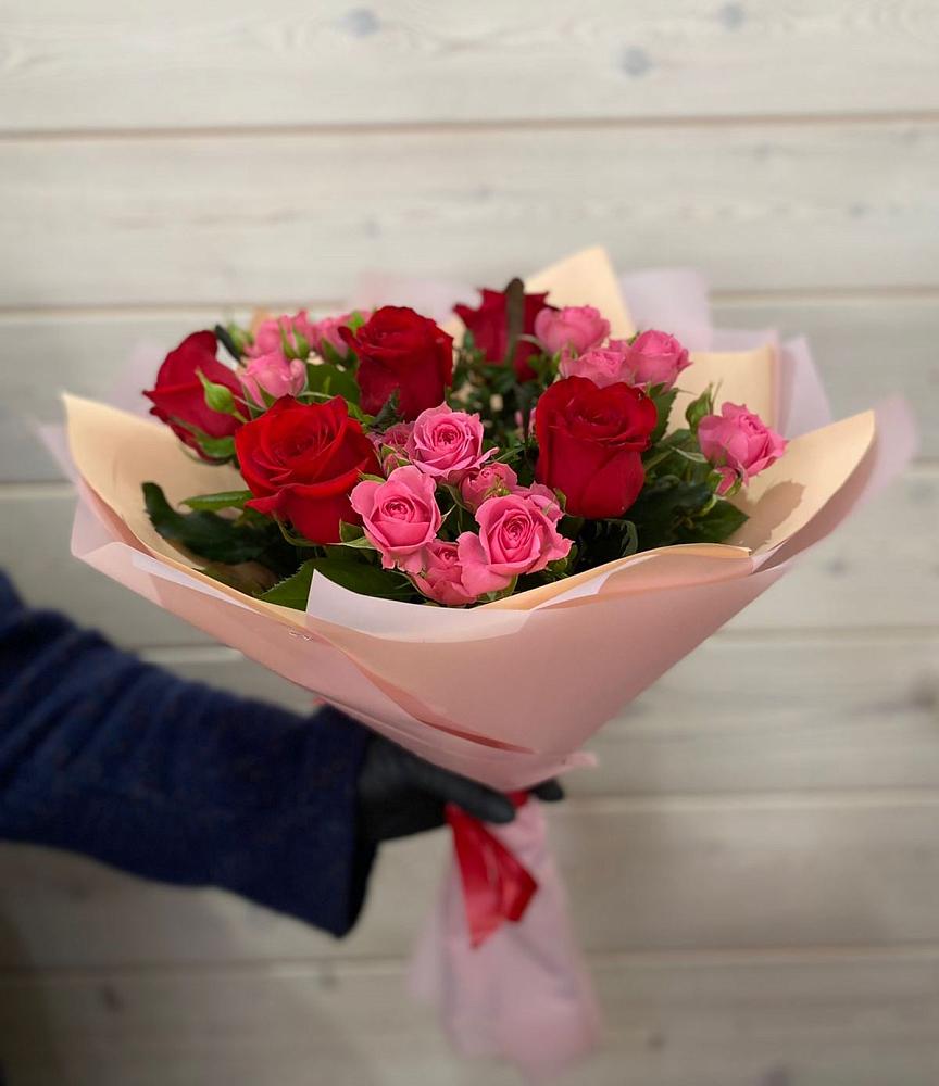 Букет цветов из: Розы в Балтаси