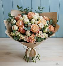 Букет цветов из:  Альстромерии и Розы #REPLACE_PRED# Балтаси